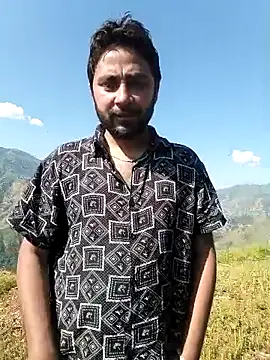 Cute Lucky online show from 6, 5, 2026