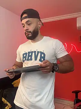 Mike savage3 online show from 29, 4, 2026