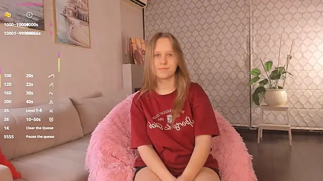 Snapshot of VoidElaris chatting on 6, 7, 2026 VoidElaris online show from 6, 7, 2026