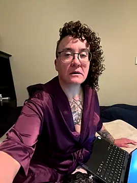 Snapshot of sareberr420 chatting on 26, 11, 2025 sareberr420 online show from 26, 11, 2025