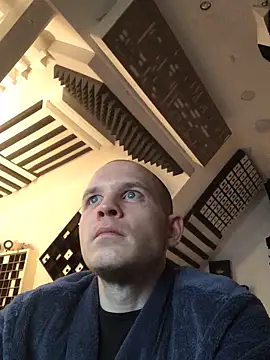 Snapshot of Spielzeugtwink chatting on 23, 12, 2025 Spielzeugtwink online show from 23, 12, 2025