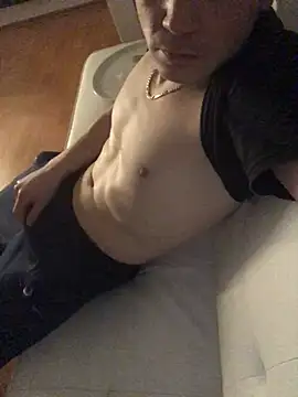 Snapshot of Spielzeugtwink chatting on 9, 3, 2026 Spielzeugtwink online show from 9, 3, 2026