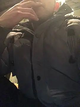 Snapshot of Spielzeugtwink chatting on 19, 3, 2026 Spielzeugtwink online show from 19, 3, 2026