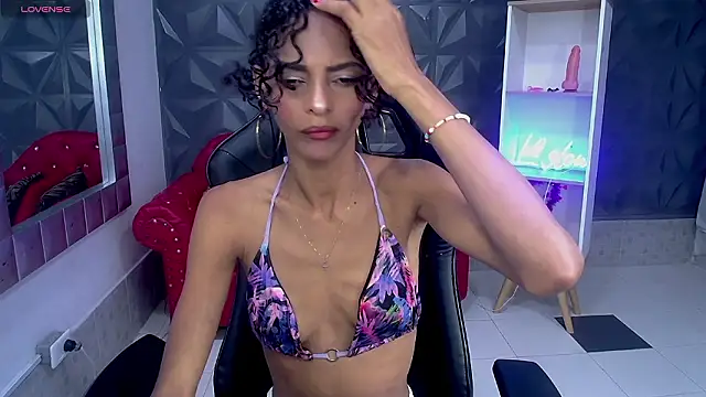 becky lynch 102 online show from 9, 2, 2026