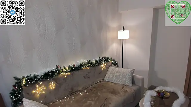 Snapshot of CherrylHolme chatting on 5, 1, 2026 CherrylHolme online show from 5, 1, 2026