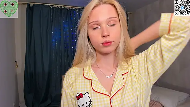 Snapshot of CherrylHolme chatting on 23, 2, 2026 CherrylHolme online show from 23, 2, 2026