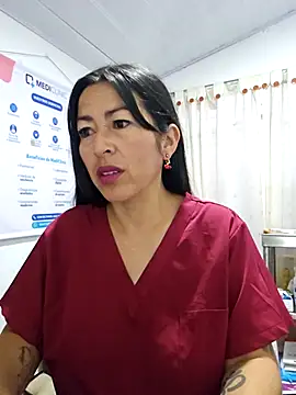 JustSamantha  online show from 28, 4, 2026