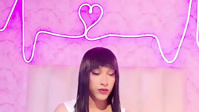 Atenea Mendoza online show from 6, 3, 2026