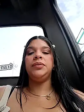 Layla-daring online show from 5, 2, 2026