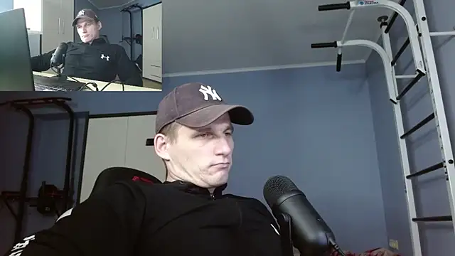 Poliglotjoe1 online show from 6, 1, 2026