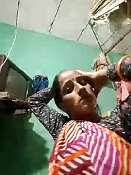 Snapshot of Xxx_suhana chatting on 3, 12, 2025 Xxx suhana online show from 3, 12, 2025