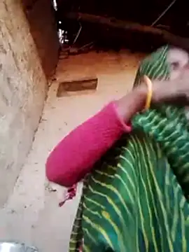 Snapshot of Xxx_suhana chatting on 17, 12, 2025 Xxx suhana online show from 17, 12, 2025