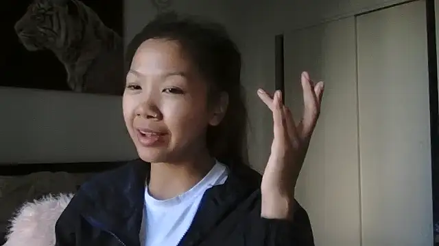 cryptokimgirl online show from 11, 3, 2026