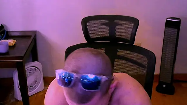 Snapshot of JockNThirsty chatting on 15, 3, 2026 JockNThirsty online show from 15, 3, 2026