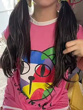 Snapshot of XndSeraphina chatting on 15, 1, 2026 XndSeraphina online show from 15, 1, 2026