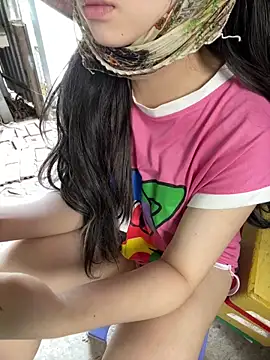 Snapshot of XndSeraphina chatting on 5, 2, 2026 XndSeraphina online show from 5, 2, 2026