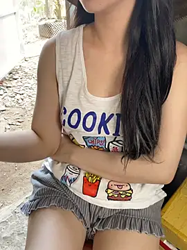 Snapshot of XndSeraphina chatting on 14, 2, 2026 XndSeraphina online show from 14, 2, 2026