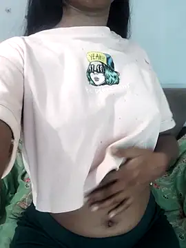 Snapshot of Simran_0011 chatting on 22, 2, 2026 Simran 0011 online show from 22, 2, 2026