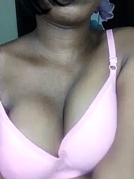 Snapshot of Simran_0011 chatting on 5, 3, 2026 Simran 0011 online show from 5, 3, 2026