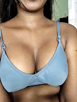 Simran 0011 online show from 29, 4, 2026