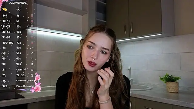 Snapshot of NoirAstrya chatting on 4, 3, 2026 NoirAstrya online show from 4, 3, 2026