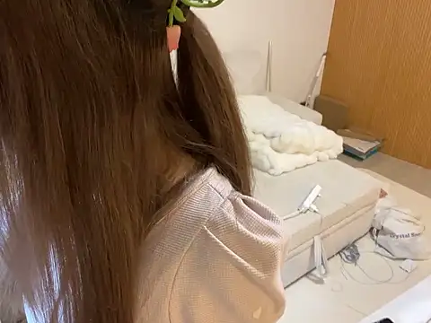 binyu rua online show from 24, 4, 2026