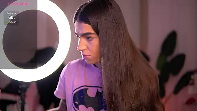 Snapshot of PureEllieX chatting on 15, 12, 2025 PureEllieX online show from 15, 12, 2025