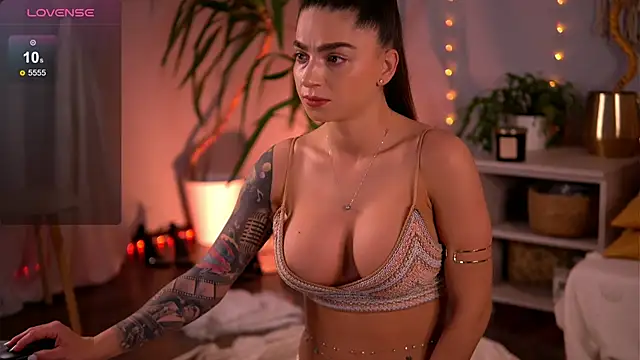PureEllieX online show from 30, 4, 2026