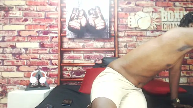 Snapshot of BlackAndAxel chatting on 17, 12, 2025 BlackAndAxel online show from 17, 12, 2025