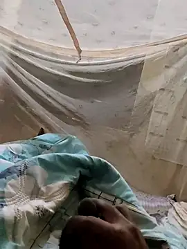 Snapshot of big-dick-cum chatting on 28, 11, 2025 big-dick-cum online show from 28, 11, 2025