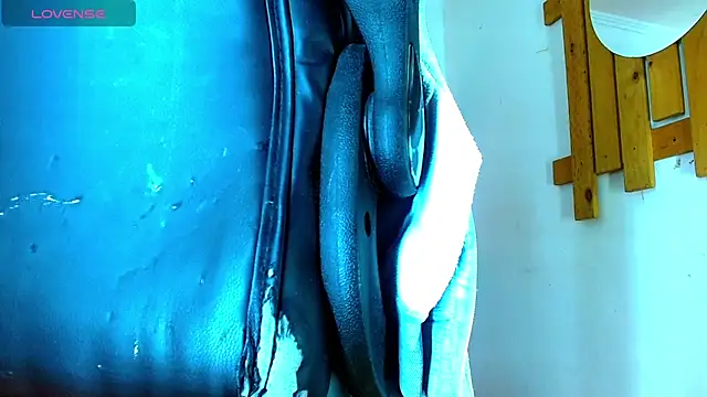 Snapshot of Hot_Latino_x chatting on 9, 2, 2026 Hot Latino x online show from 9, 2, 2026