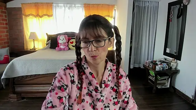 Charlotte-Willson online show from 28, 4, 2026