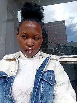 Sweethoneypot25 online show from 7, 5, 2026