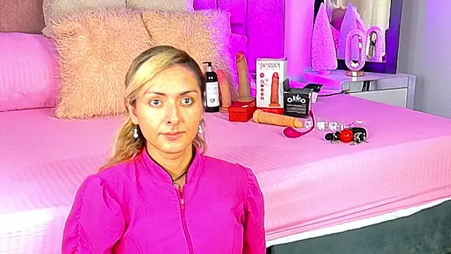 Snapshot of Lunitaa_Diva chatting on 20, 12, 2025 Lunitaa Diva online show from 20, 12, 2025