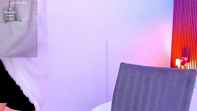 RenataMason online show from 9, 6, 2026