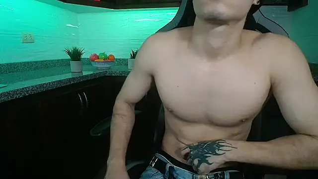 Snapshot of eren_jeager chatting on 26, 11, 2025 eren jeager online show from 26, 11, 2025