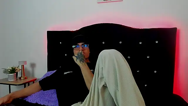 Snapshot of eren_jeager chatting on 21, 2, 2026 eren jeager online show from 21, 2, 2026