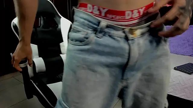 Snapshot of eren_jeager chatting on 14, 3, 2026 eren jeager online show from 14, 3, 2026