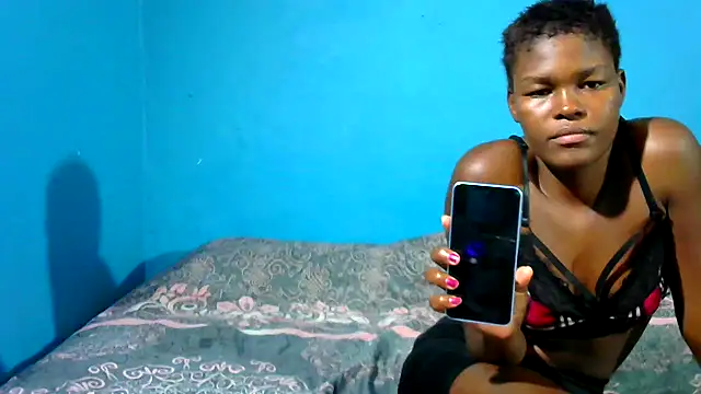 Snapshot of VirginPrincess06 chatting on 17, 12, 2025 VirginPrincess06 online show from 17, 12, 2025