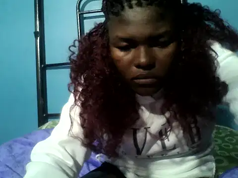 Snapshot of VirginPrincess06 chatting on 12, 3, 2026 VirginPrincess06 online show from 12, 3, 2026