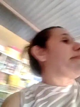 Snapshot of MIA-LARIOS chatting on 5, 3, 2026 MIA-LARIOS online show from 5, 3, 2026