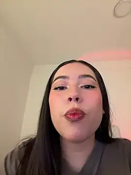 Snapshot of bubblegum_1 chatting on 8, 3, 2026 bubblegum 1 online show from 8, 3, 2026