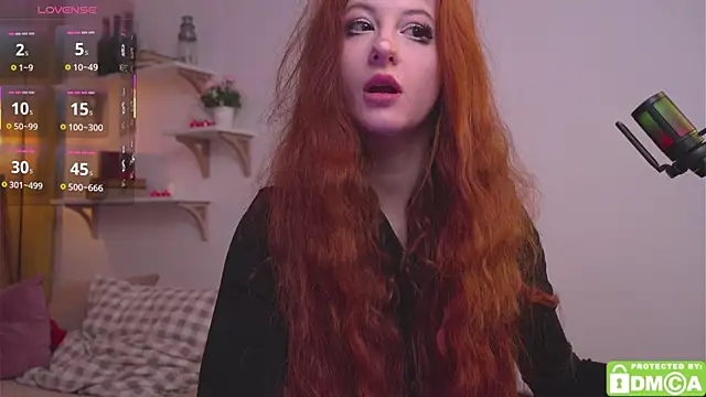 caty cuddly online show from 23, 4, 2026