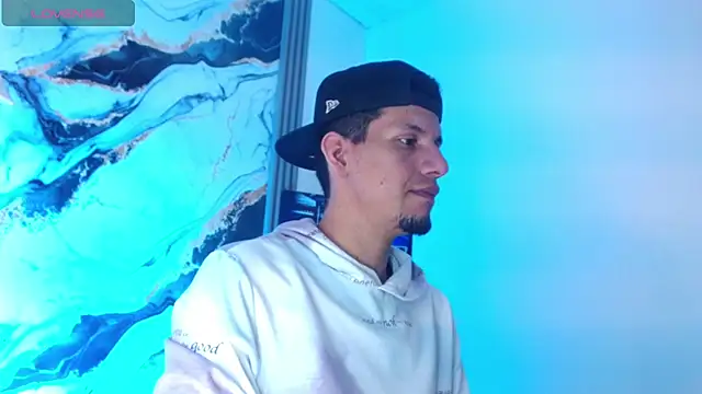 Snapshot of Sebastian_Smith__ chatting on 25, 6, 2026 Sebastian Smith online show from 25, 6, 2026