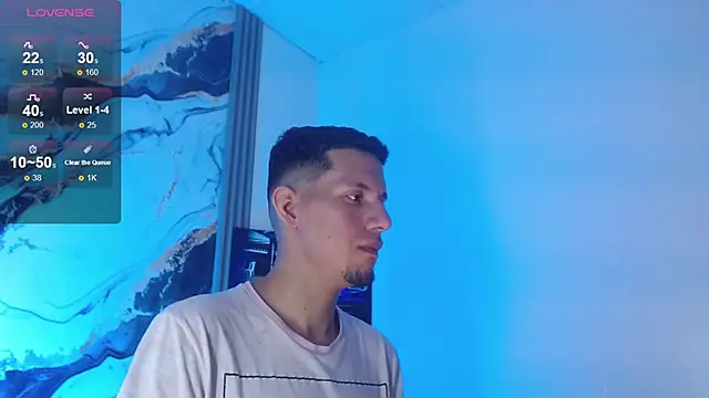 Snapshot of Sebastian_Smith__ chatting on 7, 7, 2026 Sebastian Smith online show from 7, 7, 2026