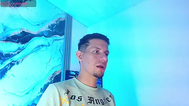 Snapshot of Sebastian_Smith__ chatting on 4, 8, 2026 Sebastian Smith online show from 4, 8, 2026
