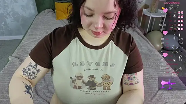 Snapshot of Vlada_vv chatting on 24, 2, 2026 Vlada vv online show from 24, 2, 2026