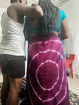 Desicouple1706 online show from 10, 3, 2026