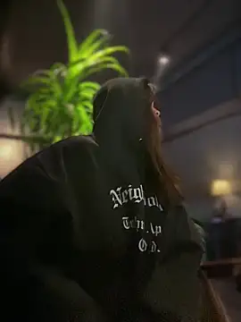 Snapshot of Toffee-00 chatting on 20, 3, 2026 Toffee-00 online show from 20, 3, 2026