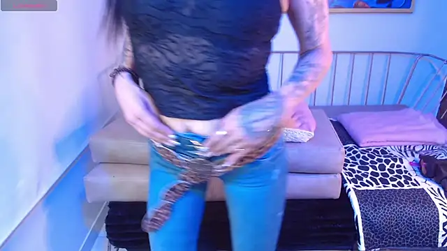 Roxanne vale online show from 19, 3, 2026